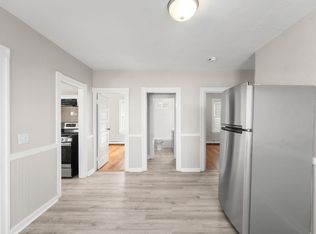 122-124 West Ave #2R, Pawtucket, RI 02860