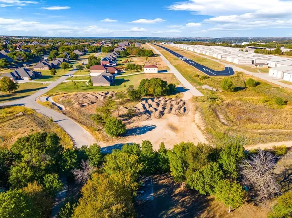 491 Addison Dr, Hudson Oaks, TX 76087