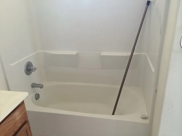 2328 S Fallbrook Dr — Photo 78