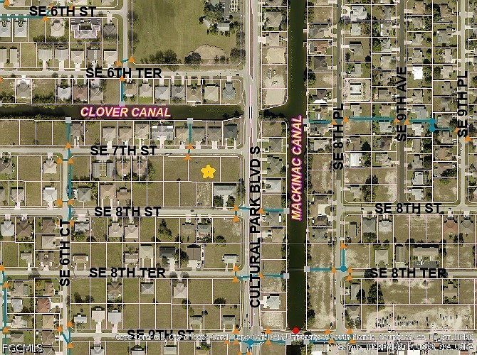 2nd image of 706-712 718 Southeast St #7