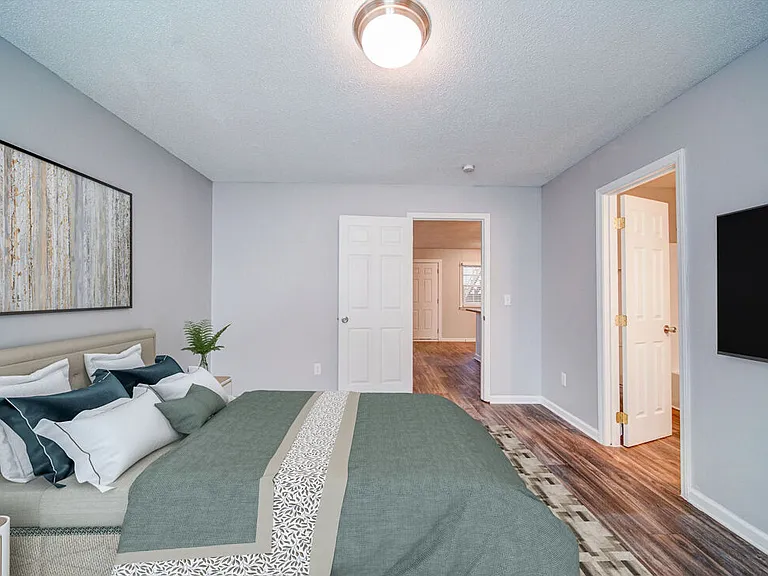 Timbercreek Apartments — Photo 8