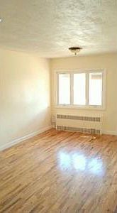 2nd image of 10011 Avenue L