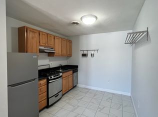 382 Dorchester St #C8, Boston, MA 02127