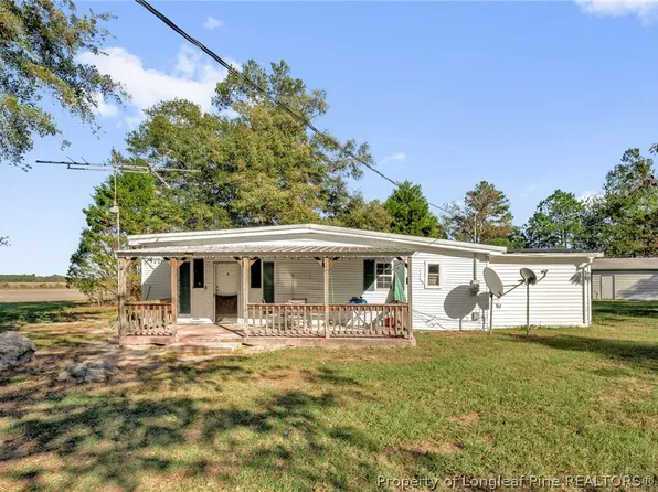 1485 Montford Rd, Maxton, NC 28364