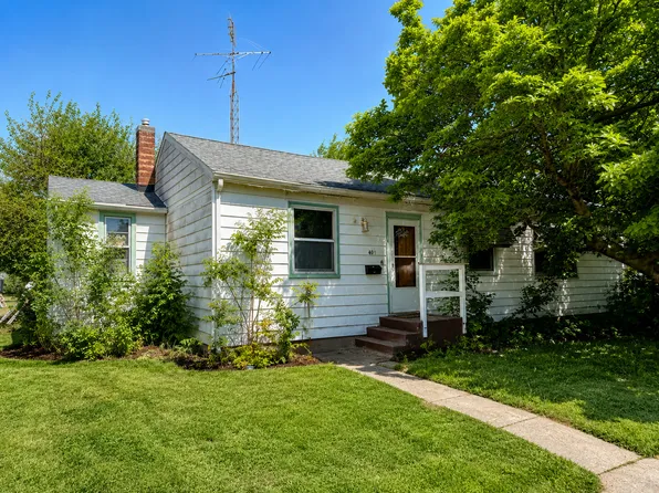 401 Daniels St, Wilmington, IL 60481