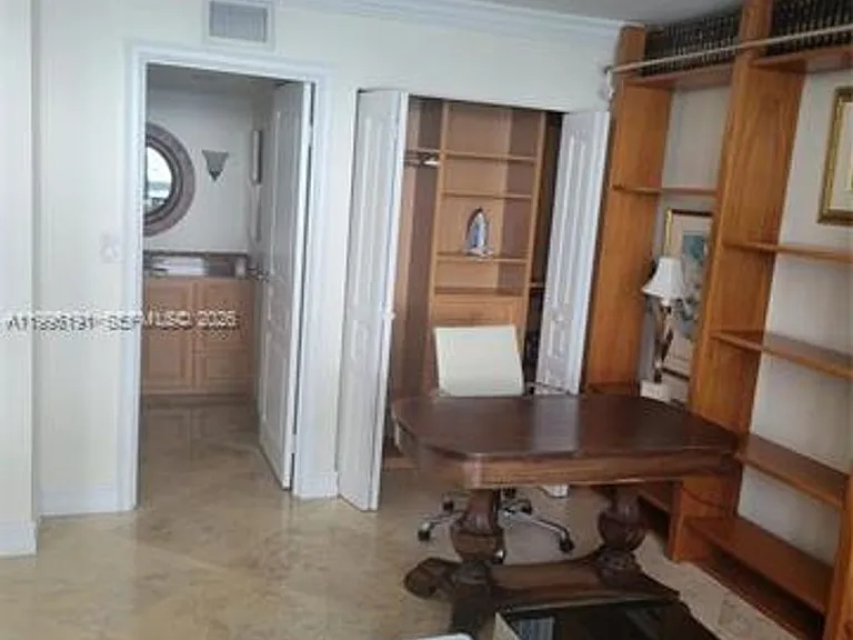 2333 Brickell Ave #2504 — Photo 7