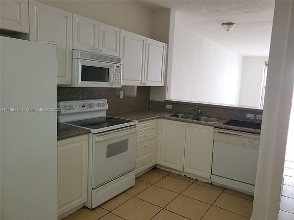 3rd image of 5460 NW 107th Ave APT 108