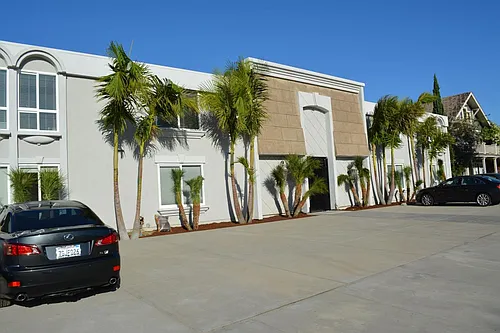 4560 North Ave Photo 1
