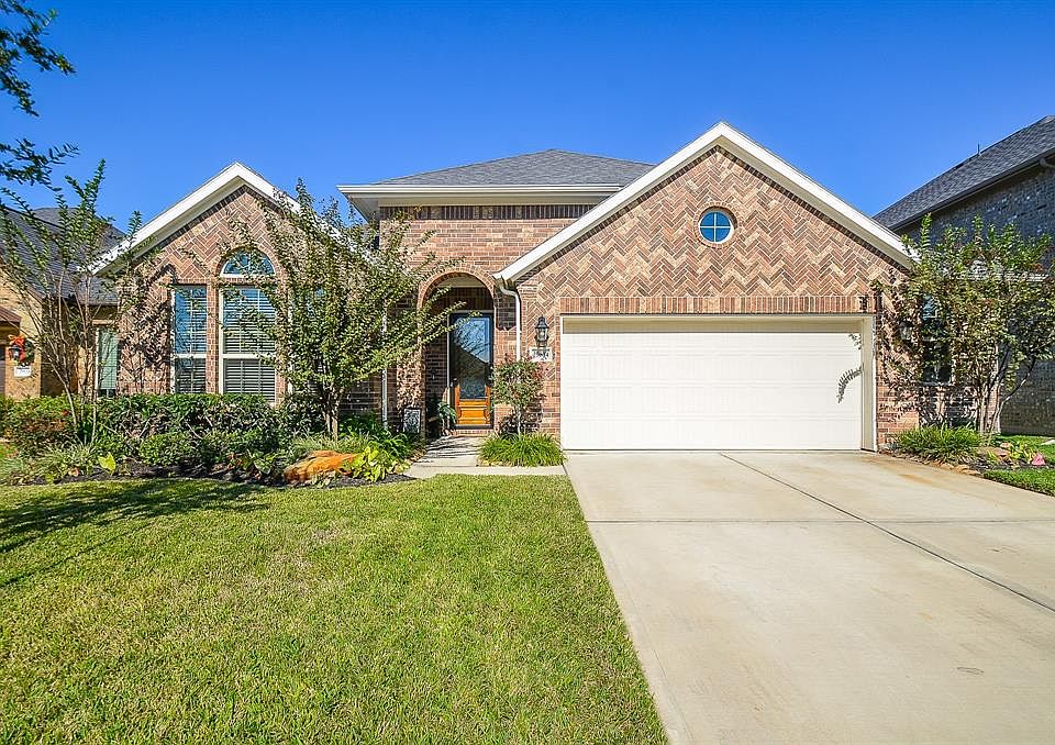 1st image of 29834 Bellous River Ln