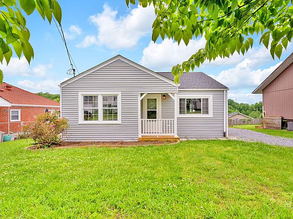 2nd image of 3931 Bond Dr