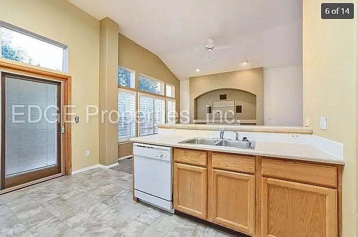 9766 Newland Ct — Photo 4