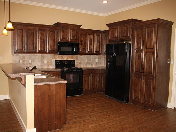 4th image of 5071 Shiloh Village Dr