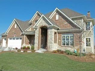 3684 Broadleaf Ave, Elgin, IL 60124