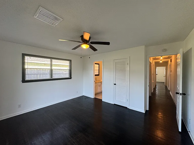 4740 Baywood Ln — Photo 26