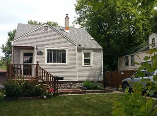 2624 W 90th Pl, Evergreen Park, IL 60805