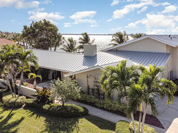 751 Malibu Ln, Indialantic, FL 32903