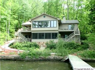 996 Snug Harbor Rd, Grant, AL 35747