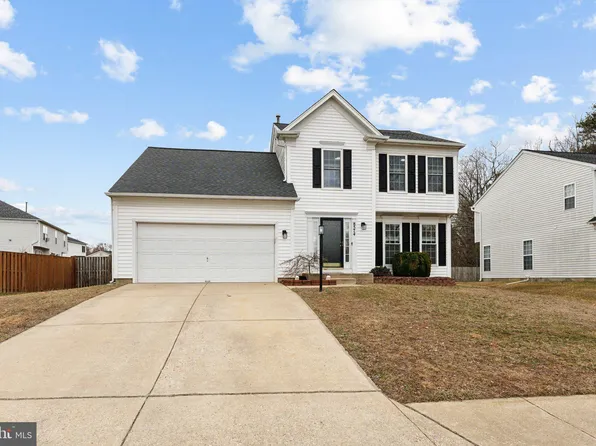 8574 Kingsway Dr, White Plains, MD 20695