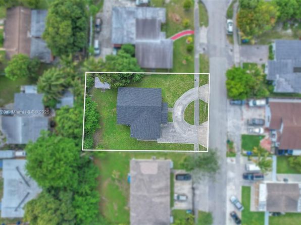 1288 NW 101st St, Miami, FL 33147
