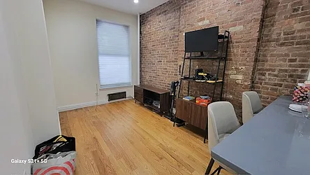 7 Saint Marks Place