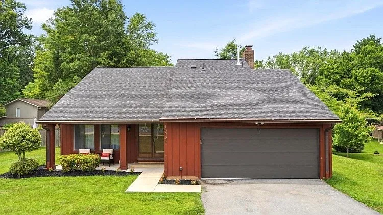 15004 Dufief Dr — Photo 2