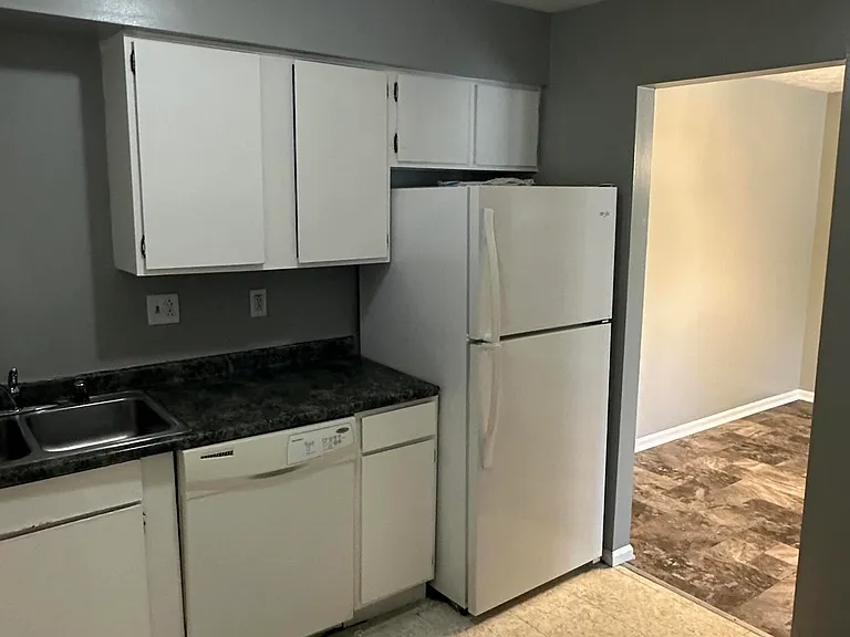 380 Redding Rd #1 — Photo 20
