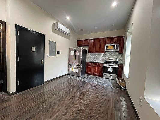 2nd image of 753 Marcy Ave #2F
