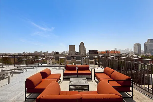 Rented by Bold Marketing | media 23