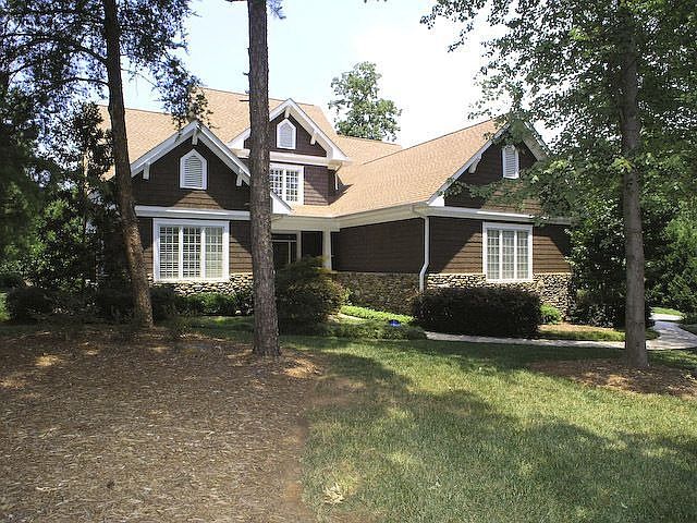 1st image of 168 Vineyard Dr