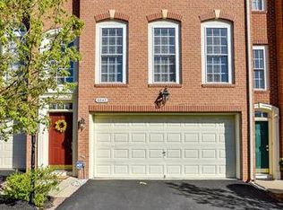 8042 Samuel Wallis St, Lorton, VA