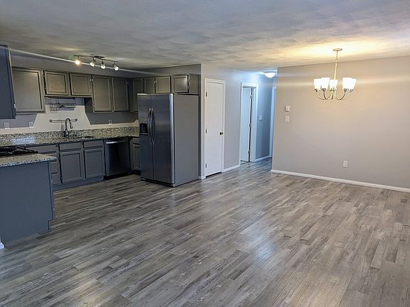 4th image of 33A Jackson St APT 202