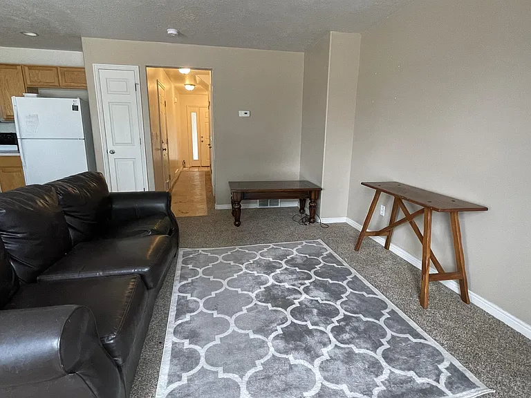 1262 S 1410 E — Photo 11