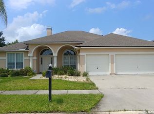 13052 Notre Dame Ln N, Jacksonville, FL 32218