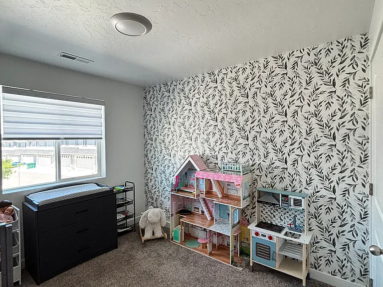 3953 W Cool Spring Ave — Photo 11