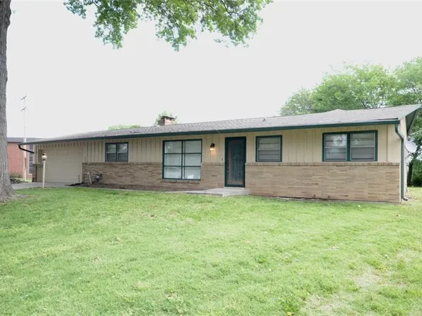 3901 Blue Ridge Blvd, Independence, MO 64052