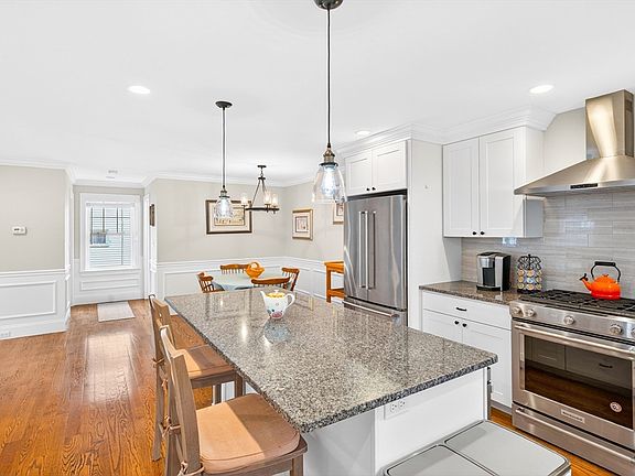 4th image of 23 Palmer St #1