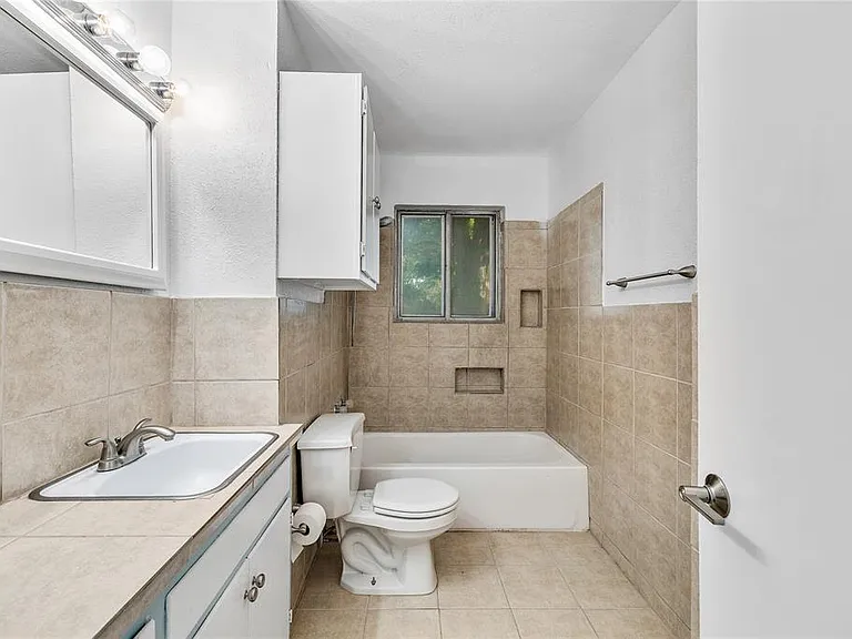 7108 Willis Ave — Photo 24