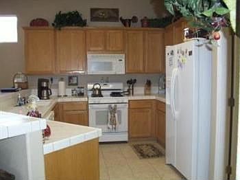 5th image of 333 Savannah Ct