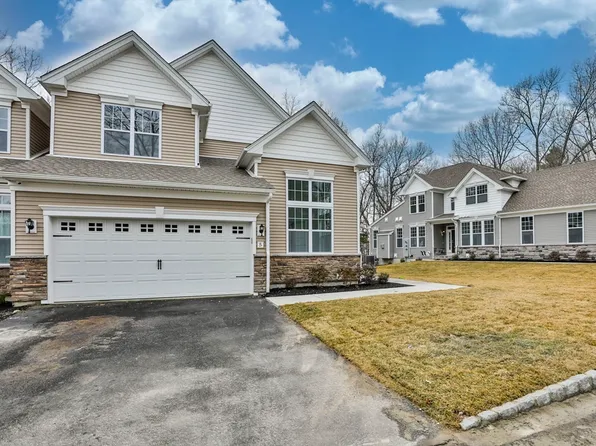 5 Cardinal Rd #178, Methuen, MA 01844