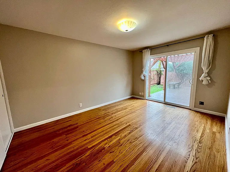 1550 Magpie Ln — Photo 15