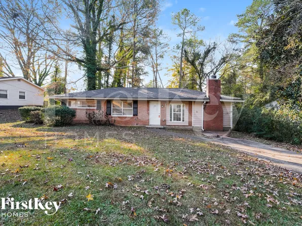 3425 Pinehill Dr, Decatur, GA 30032