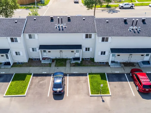11432 139th Ave NW, Edmonton, AB T5X 3L4