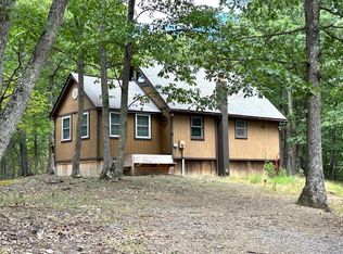 61 Goldfinch Ln, Burlington, WV 26710