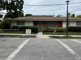 1190 SW 19th Ave, Miami, FL 33135