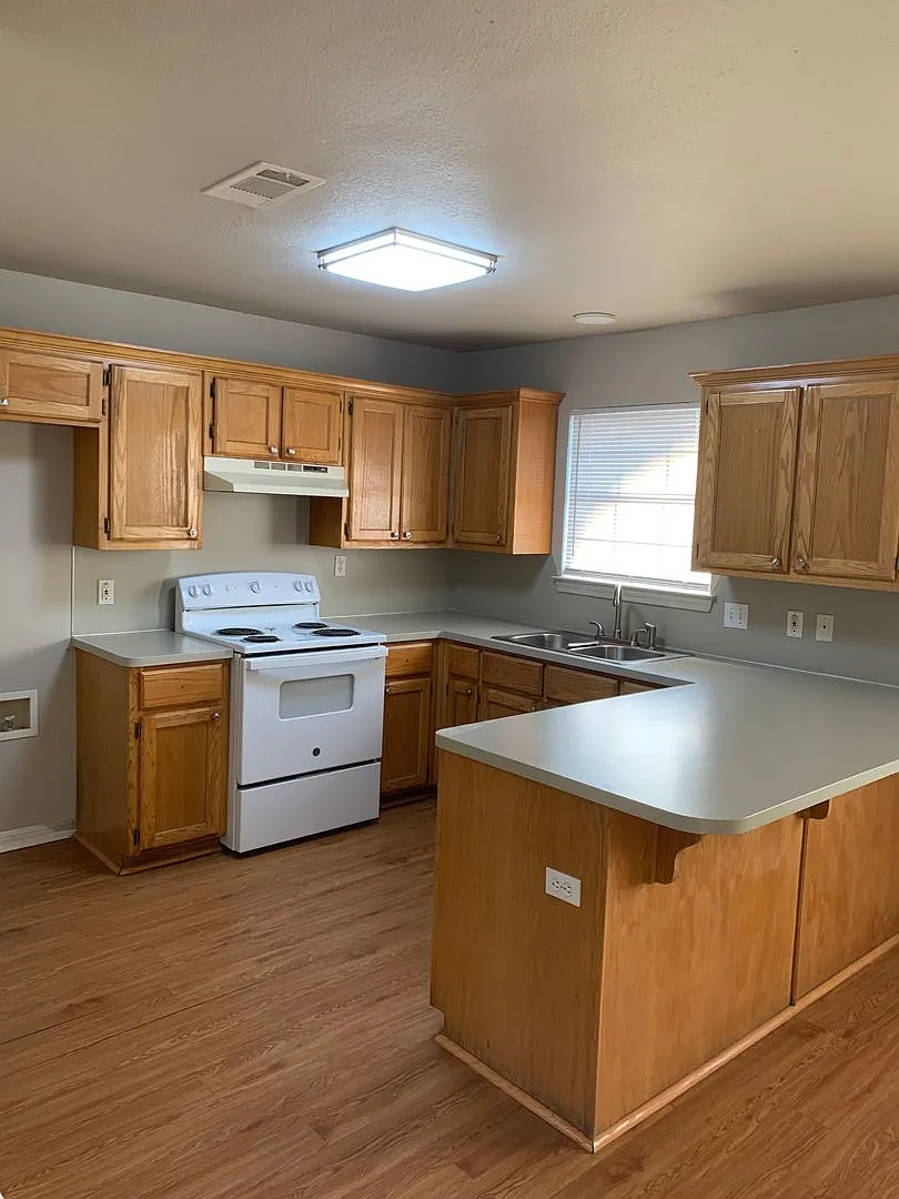 Building Photo - 108 Choctaw Ct