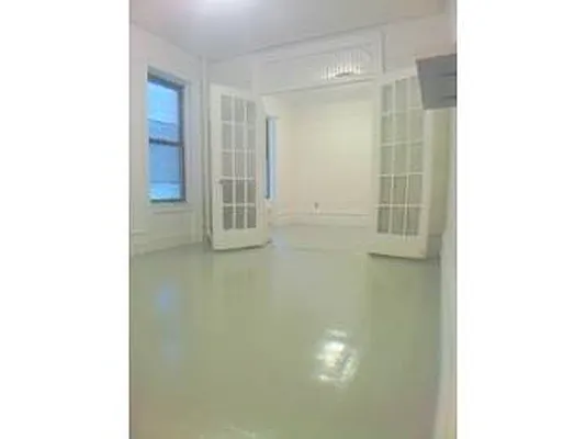 Rented by Oxford Property Group | media 24