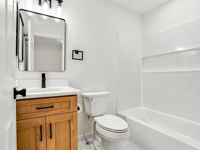 507 Pickering Station Dr — Photo 9