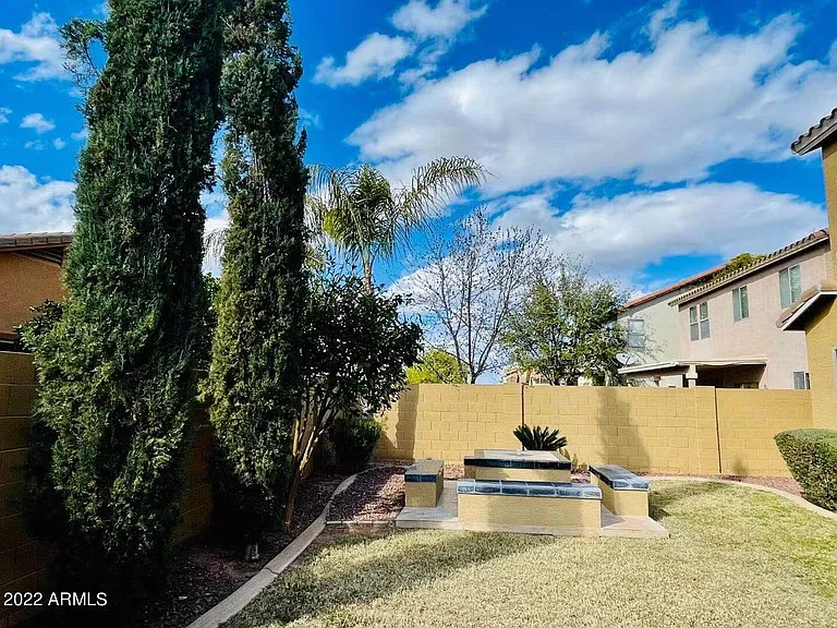 1704 S Falcon Dr — Photo 13