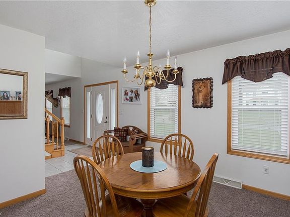 2nd image of 2732 Aspen Dr