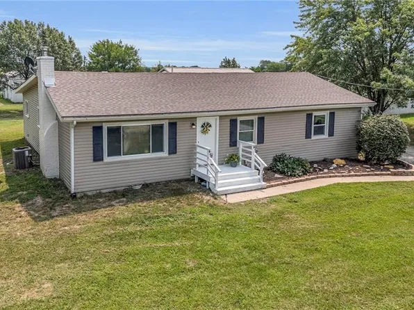 3687 Vermont Rd, Wellsville, KS 66092